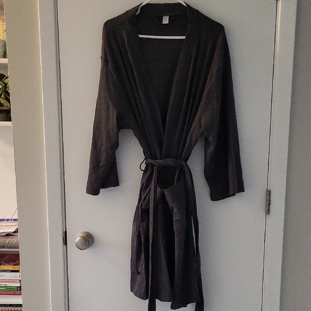 Grey Open-Front Robe